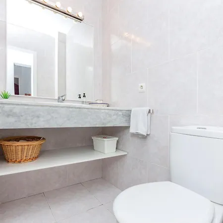 Apto Familiar Frente A Cala Lägenhet Cala en Forcat