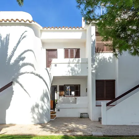 Apto Familiar Frente A Cala Apartamento