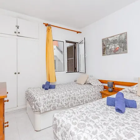 Apto Familiar Frente A Cala