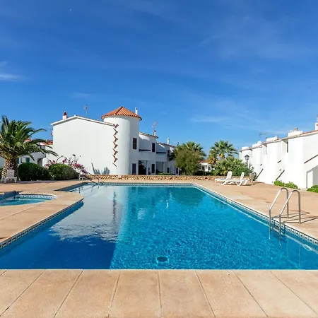 Apto Familiar Frente A Cala Apartment *